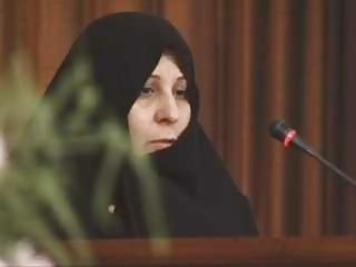 Der Iranische Präsident Frau Hijab Milf #17284900