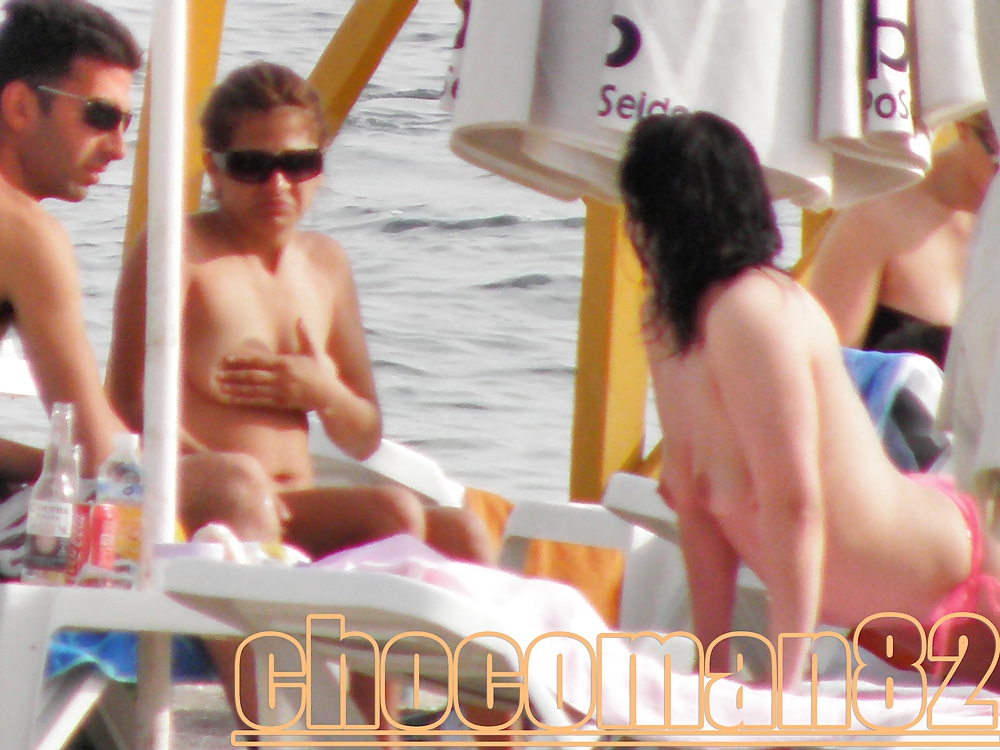 Miami Beach Topless à Deux Filles #15159339