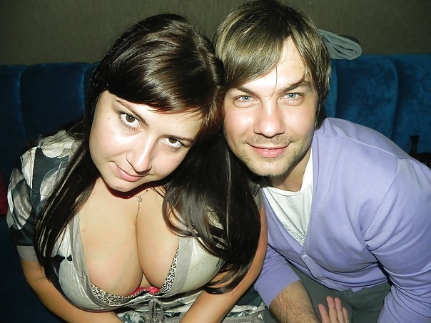 胸の張ったロシア人女性 1402
 #21355114