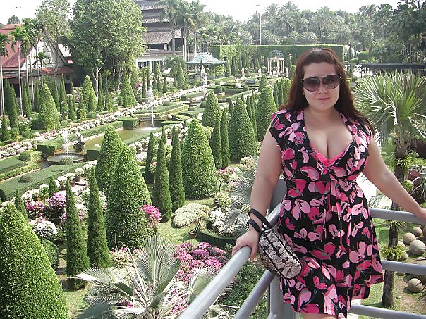 胸の張ったロシア人女性 1402
 #21355128