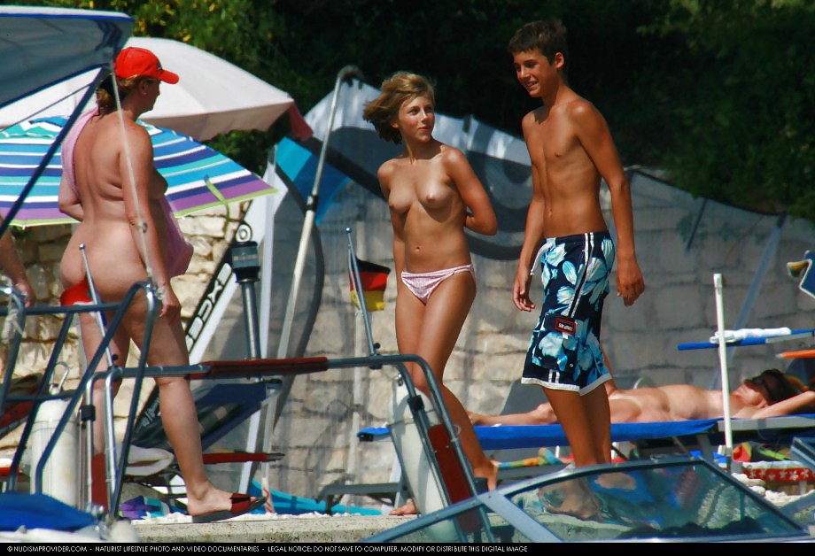 Nice Beach Girls #8448611