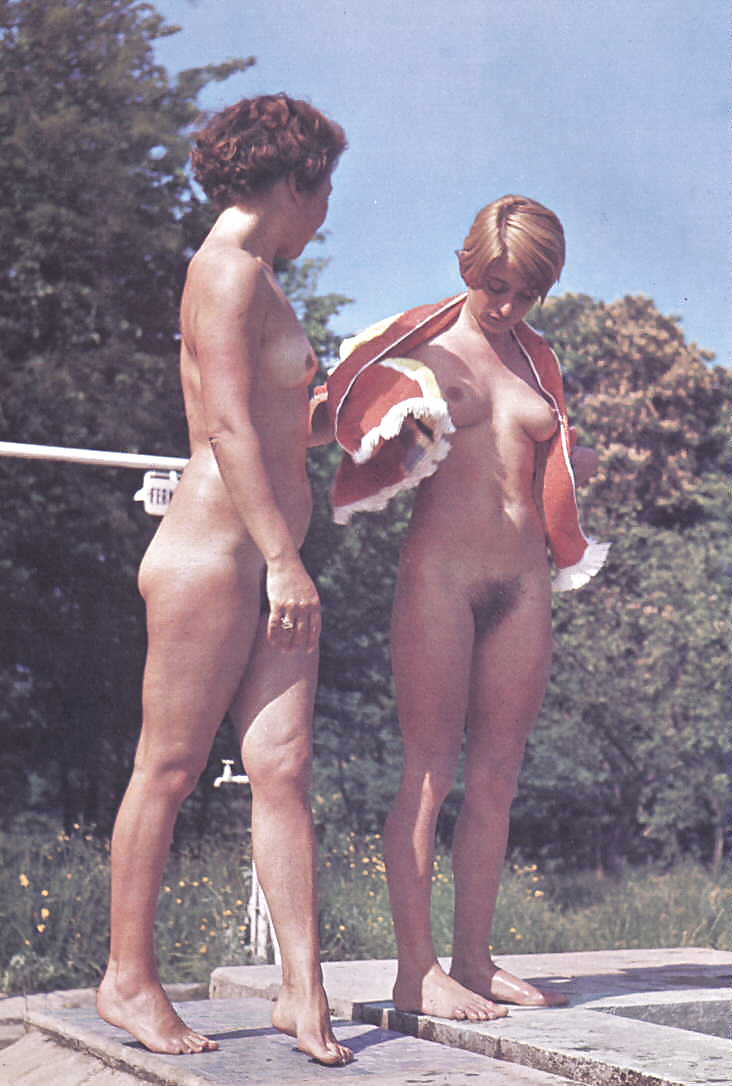 Unas cuantas chicas naturistas vintage que realmente me excitan (2)
 #16391017