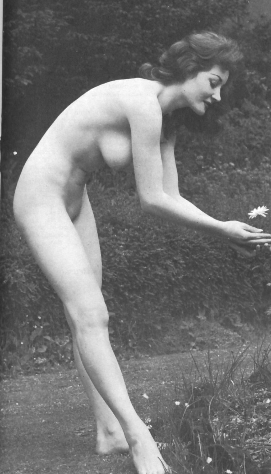 A Few Vintage Naturist Girls That Really Turn Me On (2) #16391162