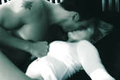 There are kisses, ...... and then there are KISSES....... #4213017
