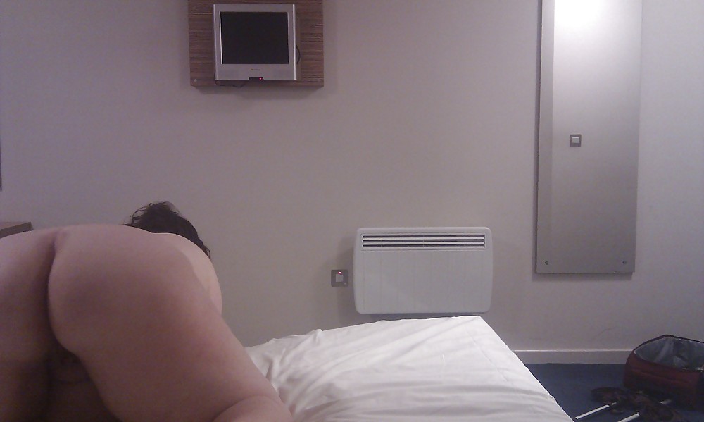 More photos of me ass pyssy and titties #3028023