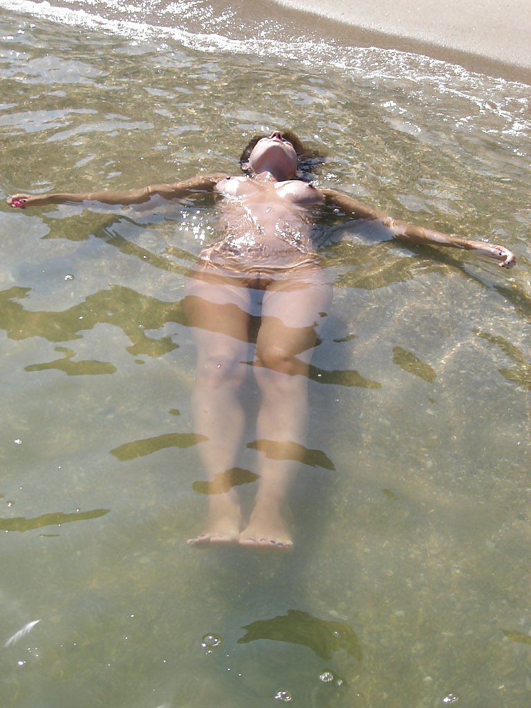 Ukranian nudist beach goddess Innuska  #8202900