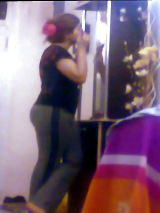 Zivar-mywife
 #14776080