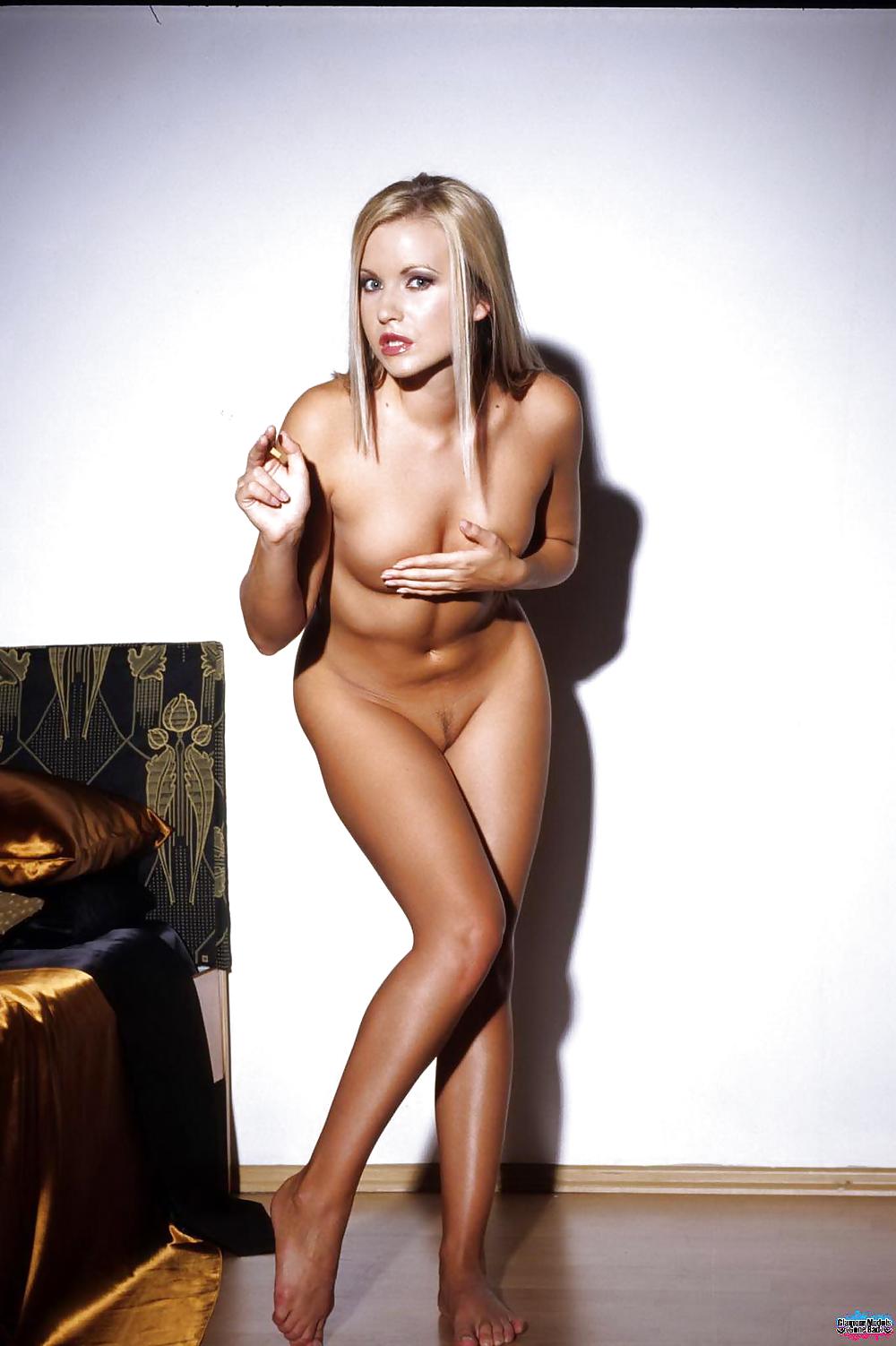 Smoking sluts 3 #9649003