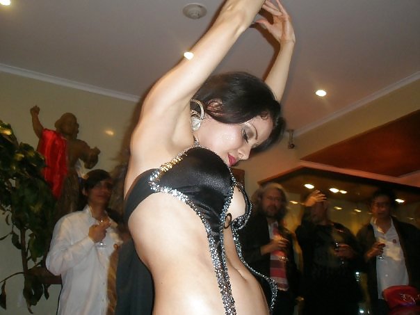 Arab Girl Flashing 6 #9888756
