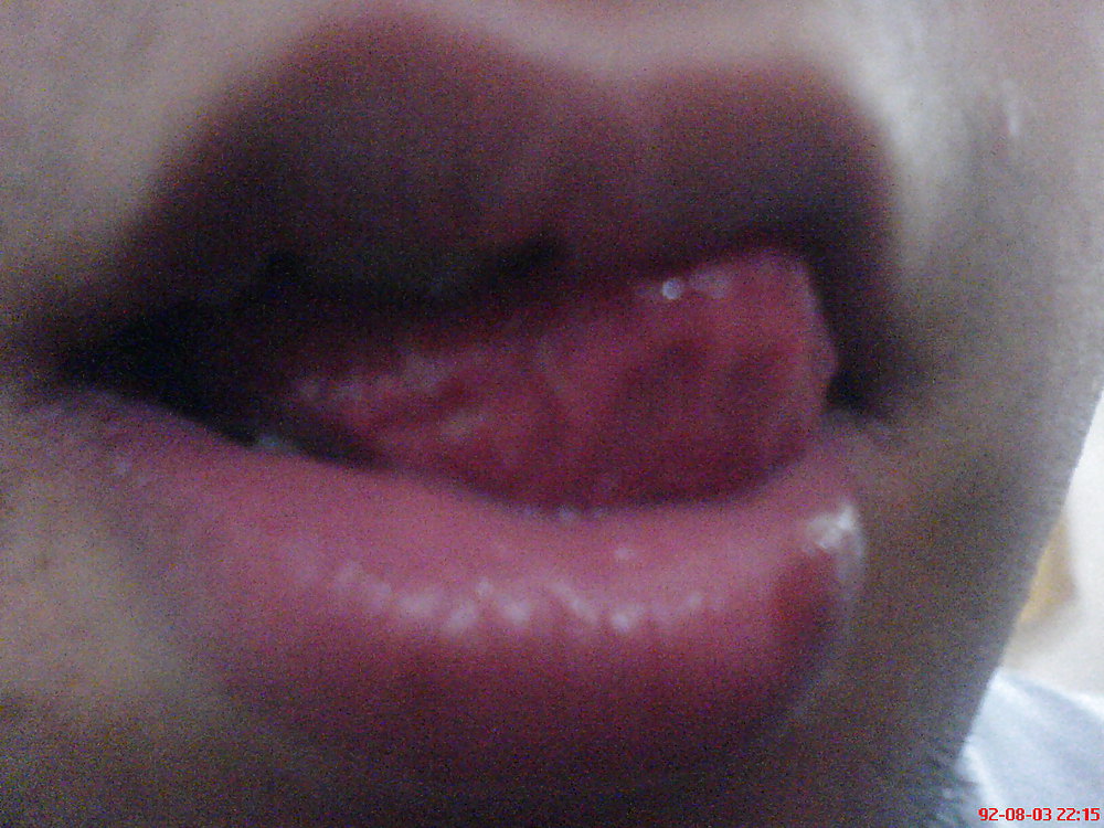 Mis labios y lengua
 #22567573