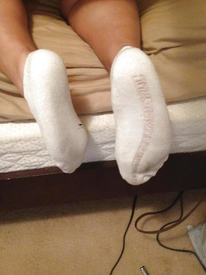 STINKY SOCKED LATIN FRIEND