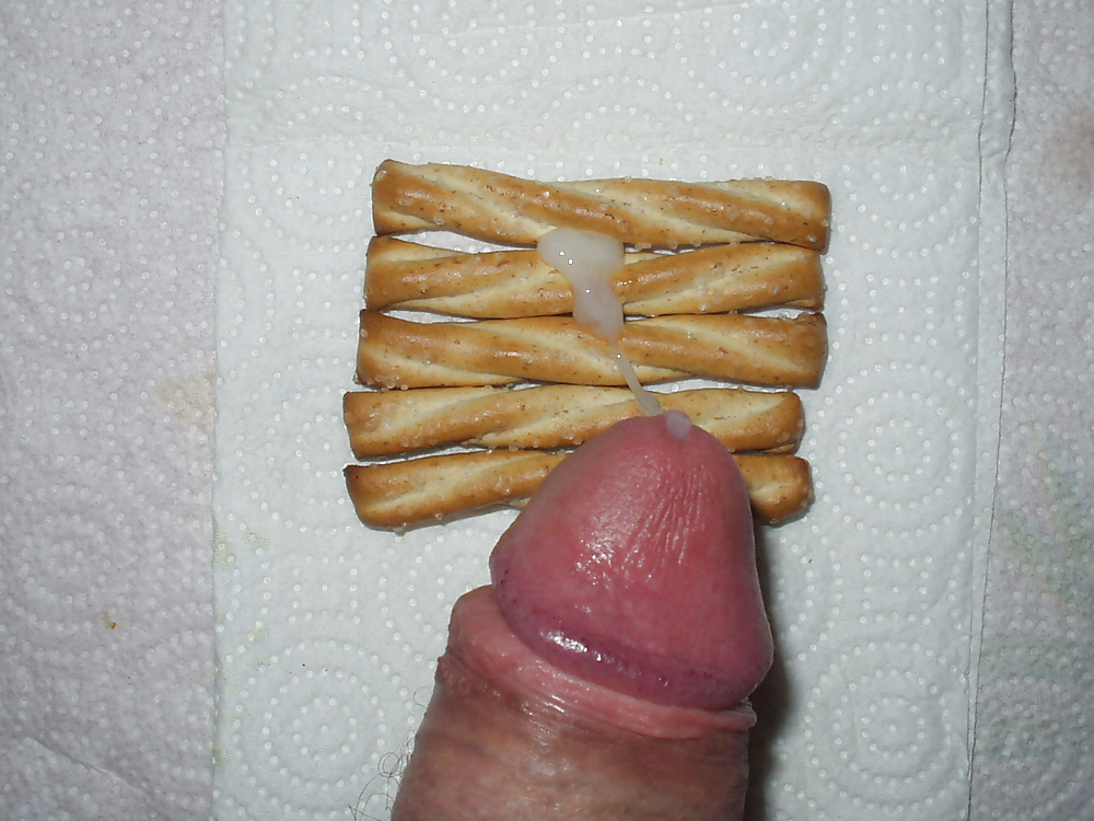 プレッツェルのザーメンまみれ
 #5695736