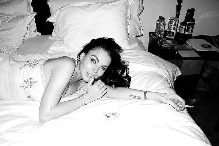 Lindsay Lohan ... Sexy Im Zimmer Hotel #12723081