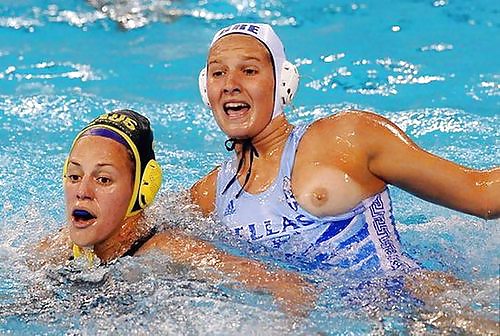 DESCUIDOS  O ADREDE #22650350