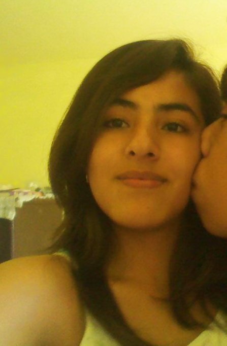 18 años de edad
 #22854379