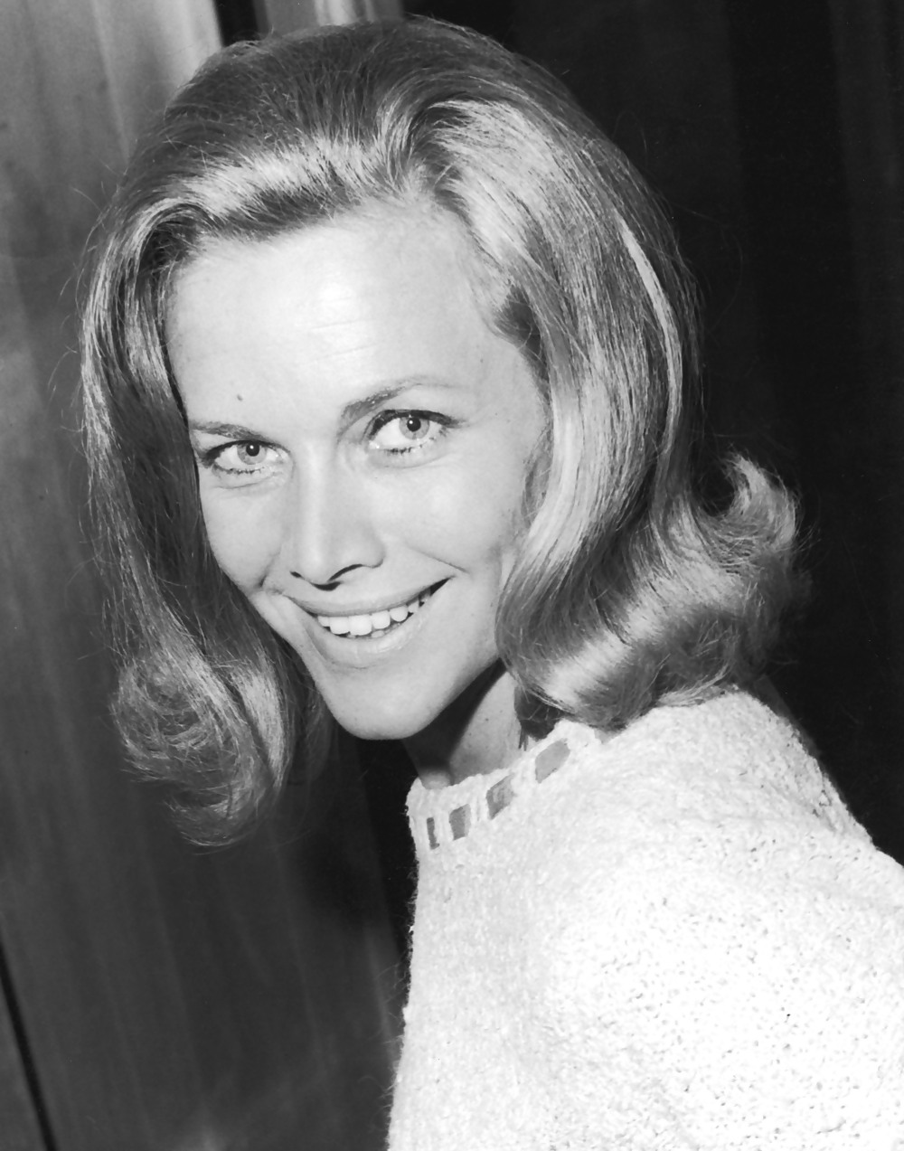 Let's Jerk Off Over ... Honor Blackman (AKA Pussy Galore) #17420106
