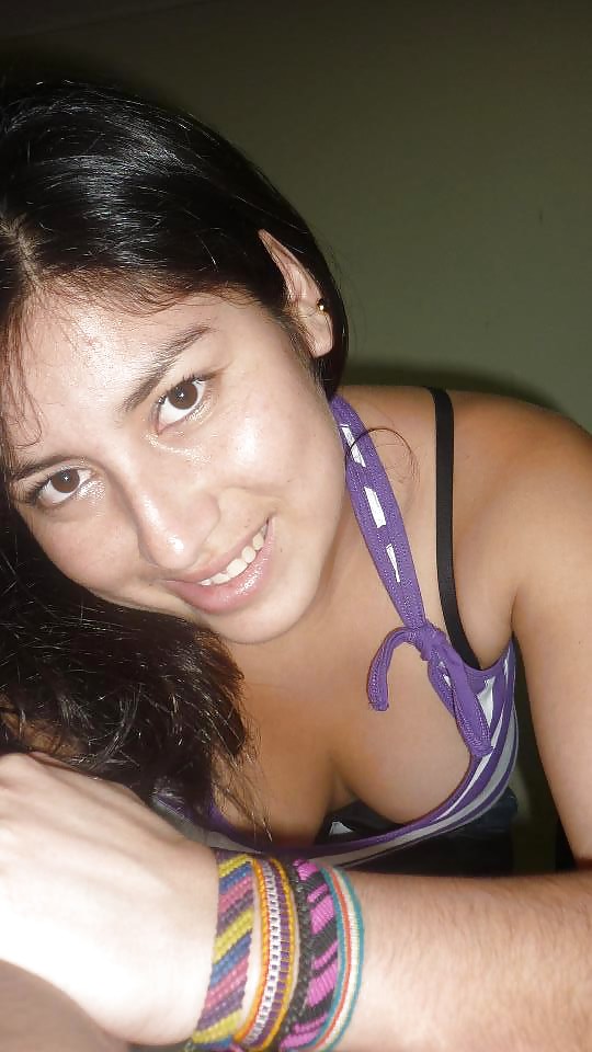 WOMAN (AMIGUITAS 21) #9359543