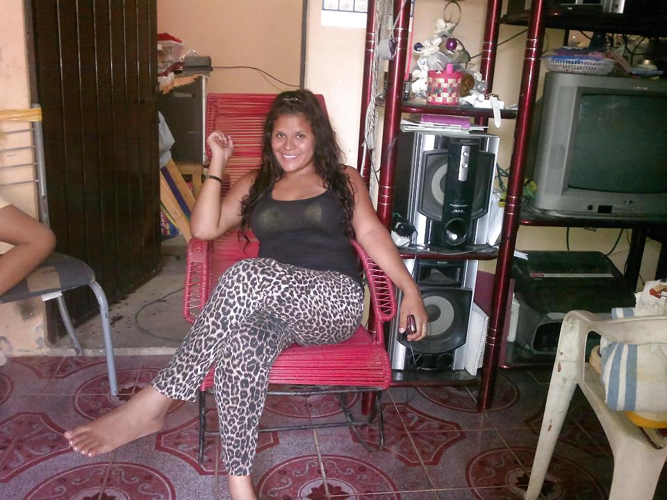 WOMAN (AMIGUITAS 21) #9359548