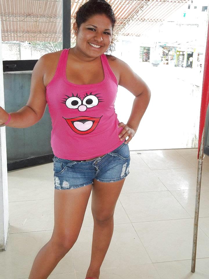 WOMAN (AMIGUITAS 21) #9359638