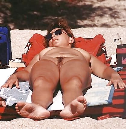 In Spiaggia - Bitch on the Beach