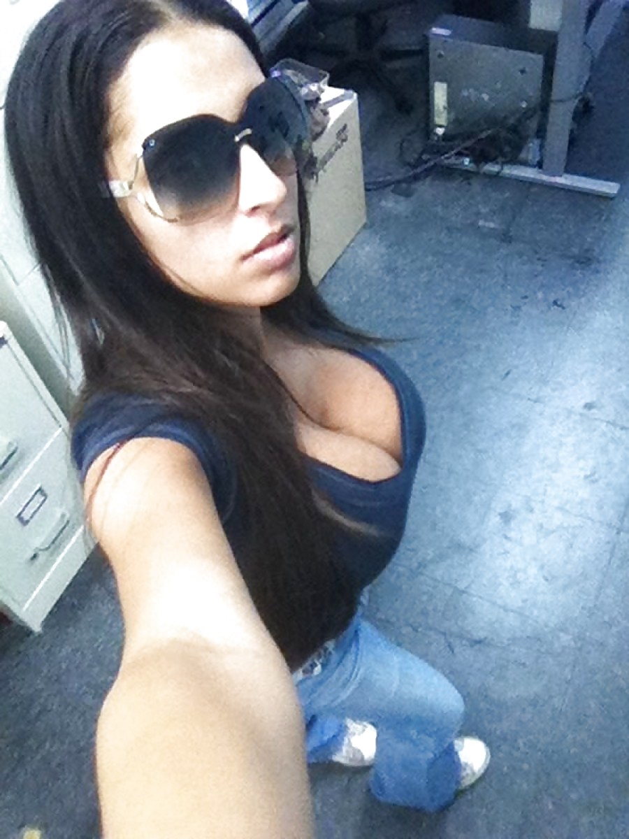Random Tits 49 #4770044
