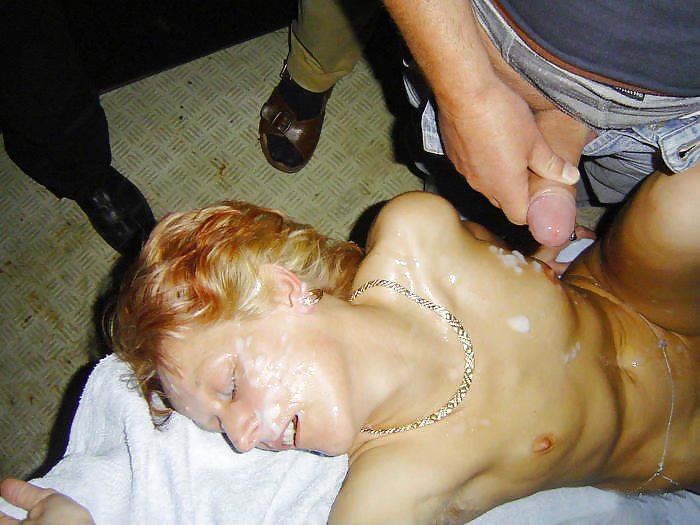 クムクイン
 #16373813