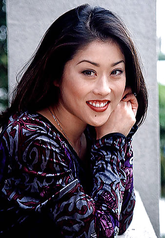 Kristi Yamaguchi Japanese American Olympian #9818803