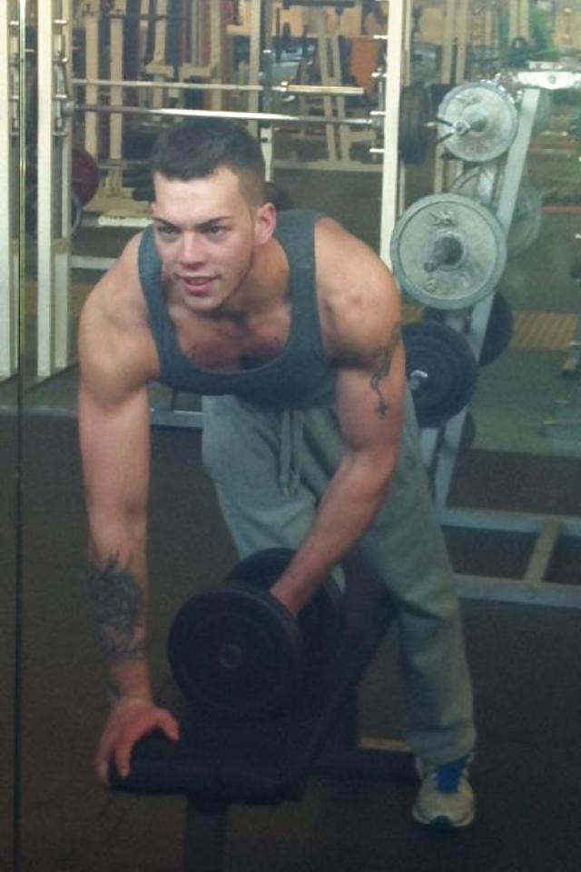 Ich im Fittness #12659934