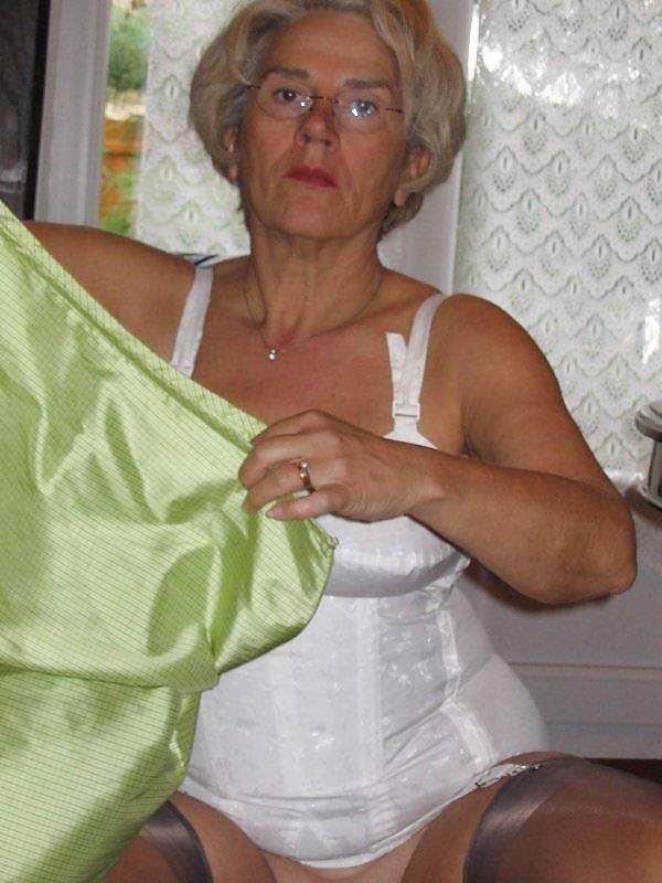 Mature Beauty - Annick 8 #3372593