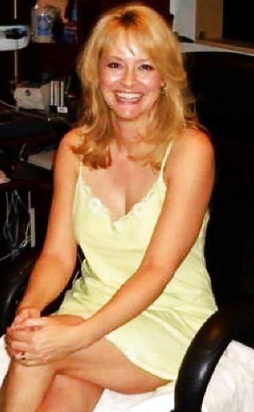 Milfs Of All Ages & Sizes #12436359