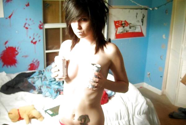 Amateur Collection Filles Emo #2687385