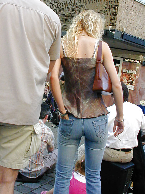 Candid Asses And Big Butt In Jeans #2811259