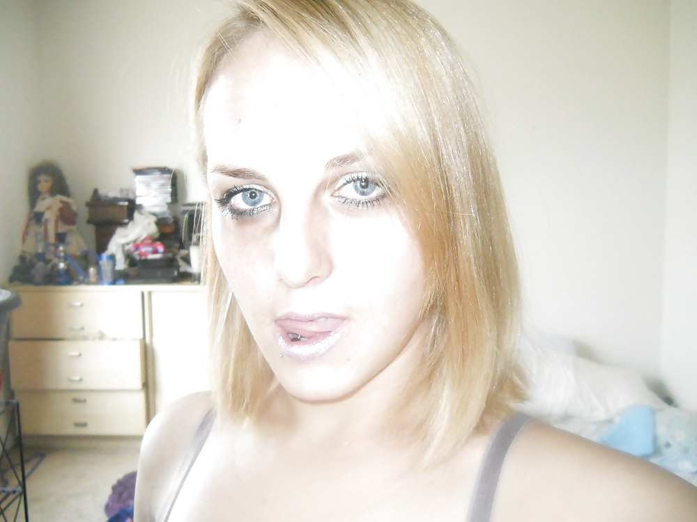 MY HOT BLONDE #9779267