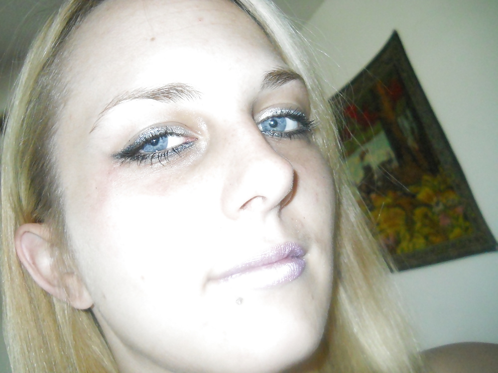 MY HOT BLONDE #9779285