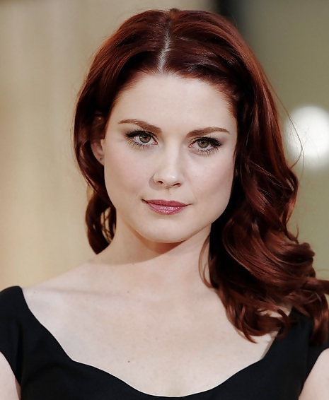 Alexandra Breckenridge #19086364