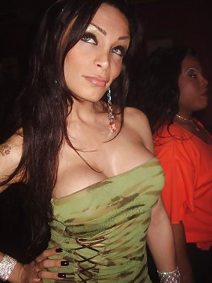 Karen Rodrigues #9432420