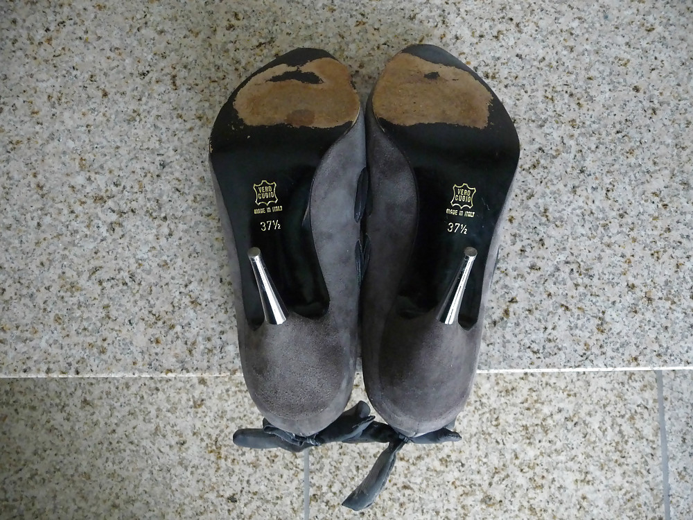 Schuhe meiner nachbarin
 #18408274