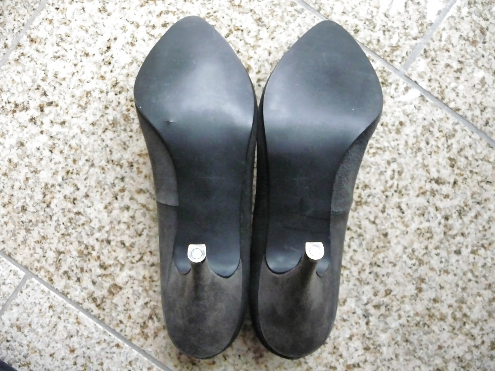 Schuhe meiner nachbarin
 #18408527