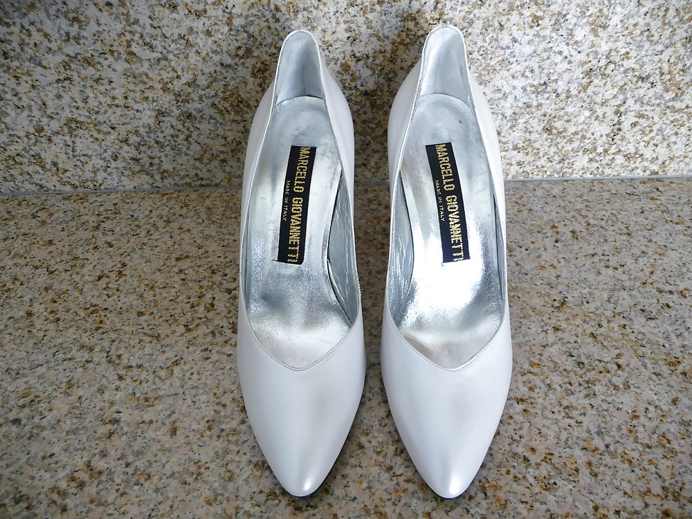 Schuhe meiner nachbarin
 #18408587