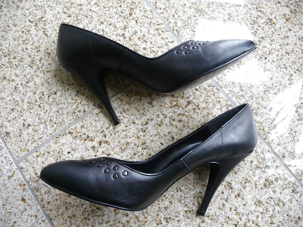 Schuhe meiner nachbarin
 #18408694