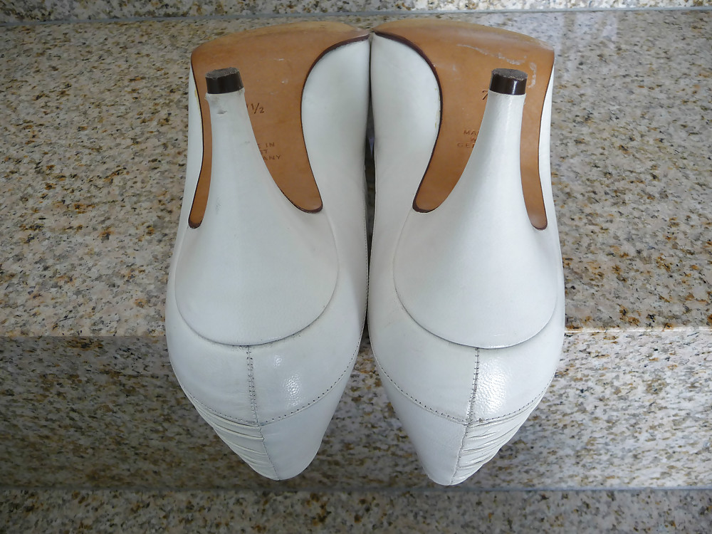 Schuhe meiner nachbarin
 #18408779