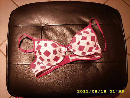 Used bras #9800442