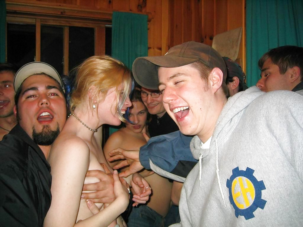 BiPartyChix From SmutDates #13403856