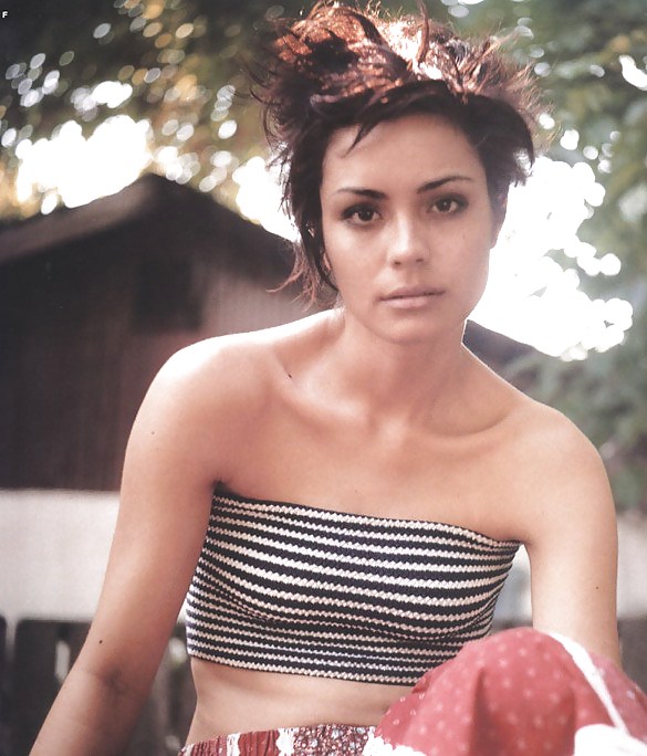 Shannyn sossamon
 #19522757