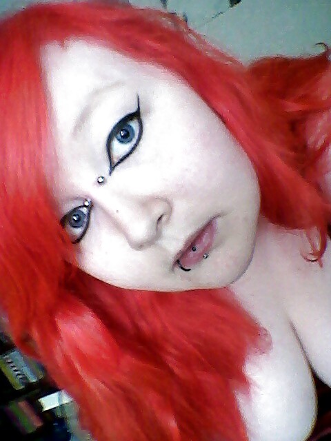New red hair :)  #3403786