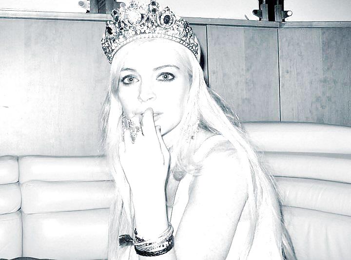Lindsay Lohan ... Hot In White Photoshot #13629648