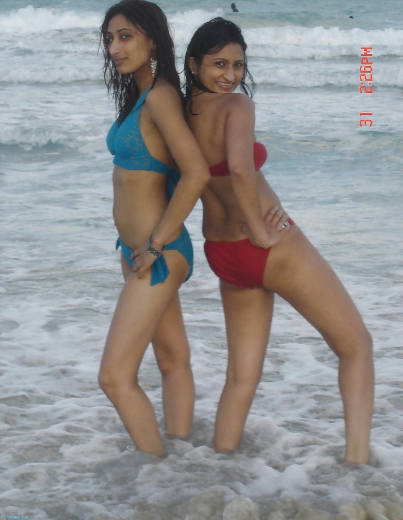 Rare sweet girls in saree and bikini: Collected from net #15385148