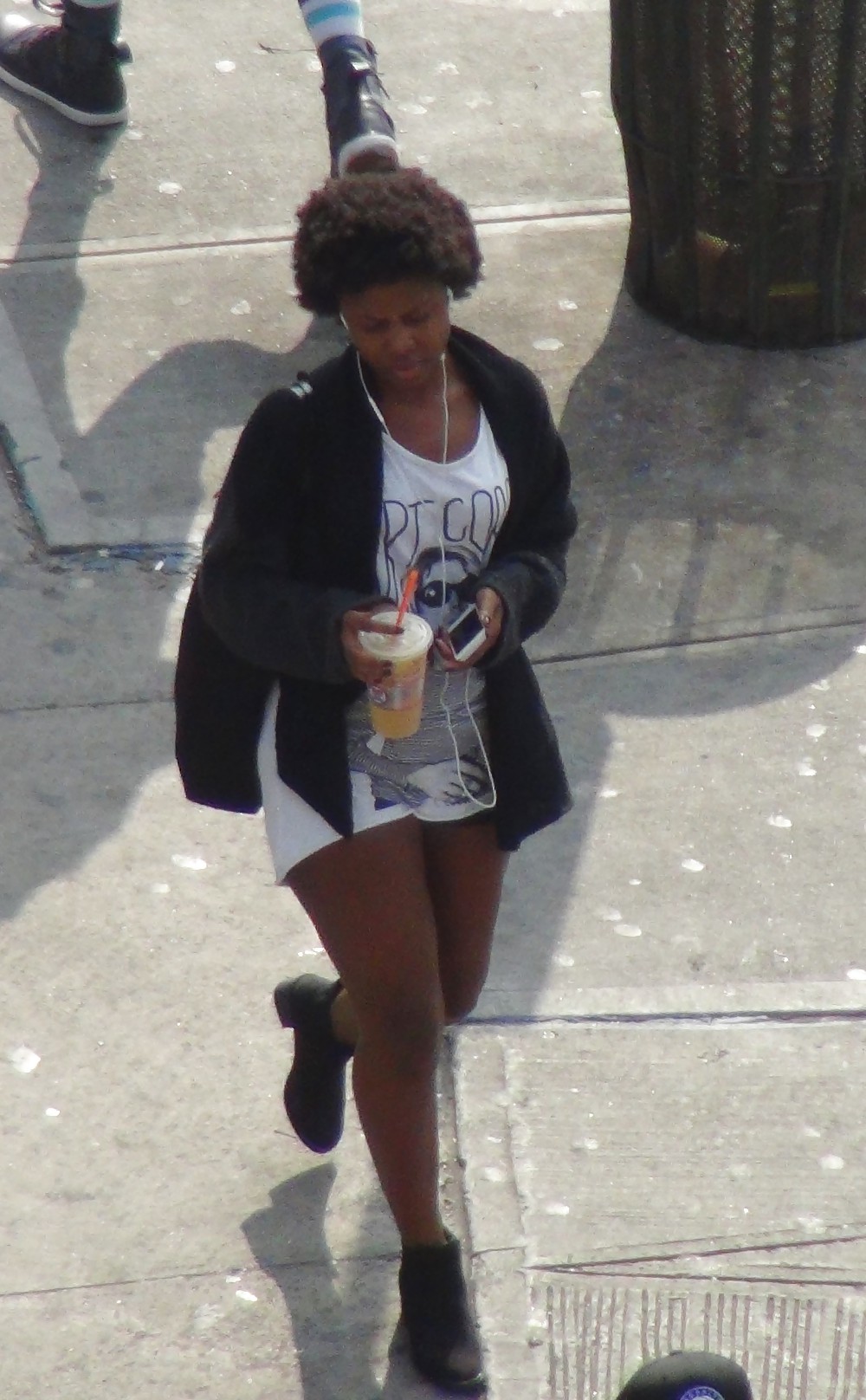 New York Street Mädchen Lange Beine Minirock #21086989