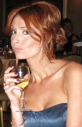 Redhead milf and friends for dirty comments #20026431