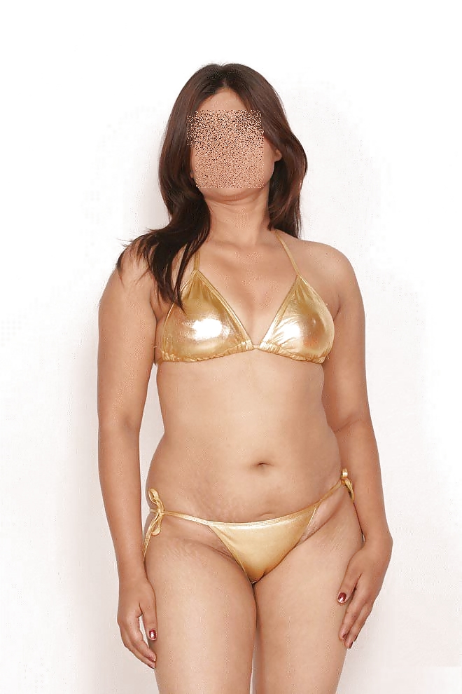 Glamour Indien En Bikini #22132792